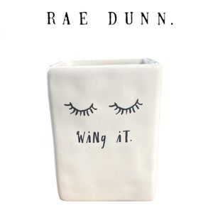 RAE DUNN➕WiNg iT Makeup Brush Holder
